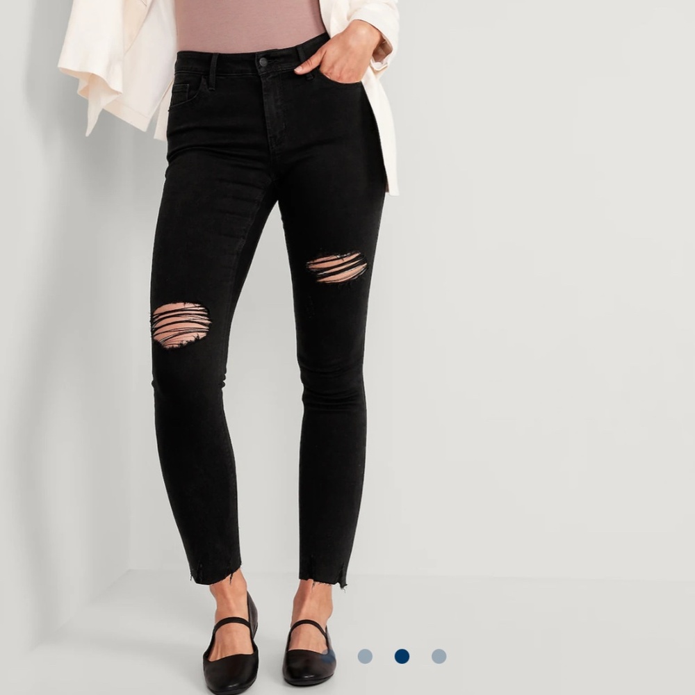 Mid-Rise Rockstar Super-Skinny Ankle Jeans NWT black